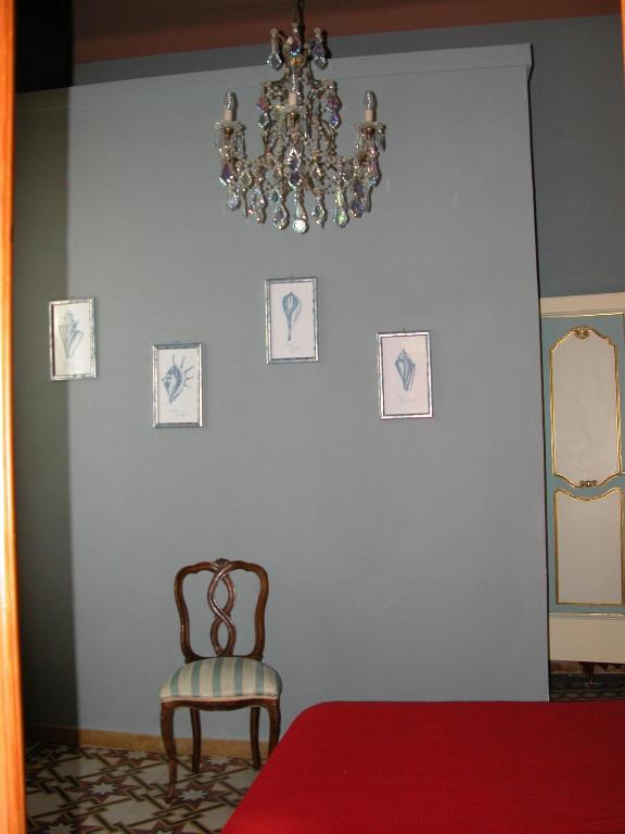 Villa Patrizia B&B Lucca Phòng bức ảnh