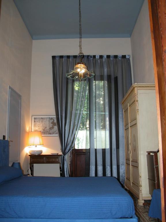 Villa Patrizia B&B Lucca Phòng bức ảnh
