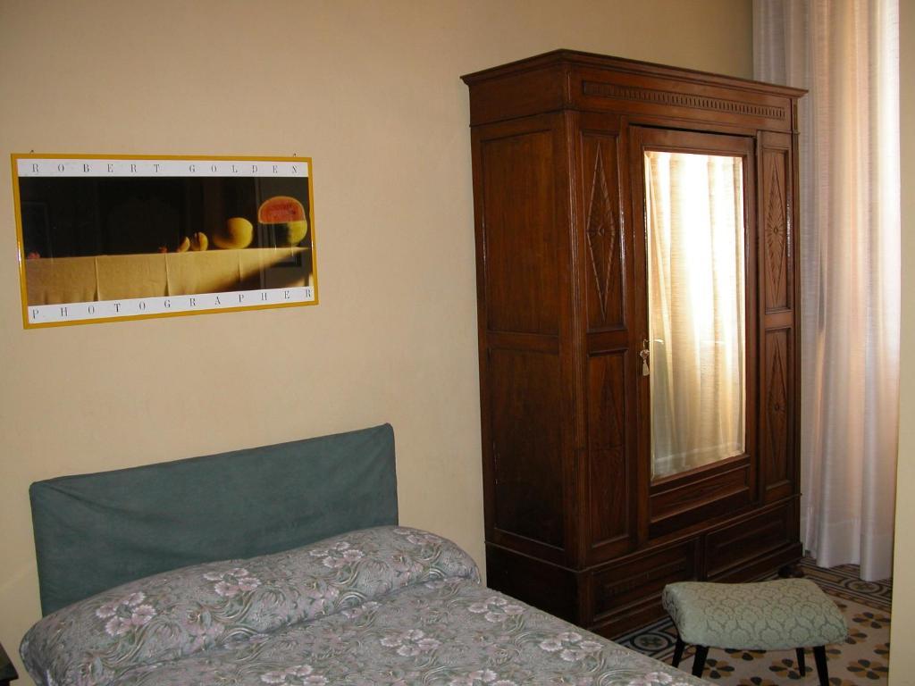 Villa Patrizia B&B Lucca Phòng bức ảnh